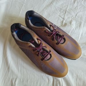 FootJoy Golf Shoes - Size:9 1/2